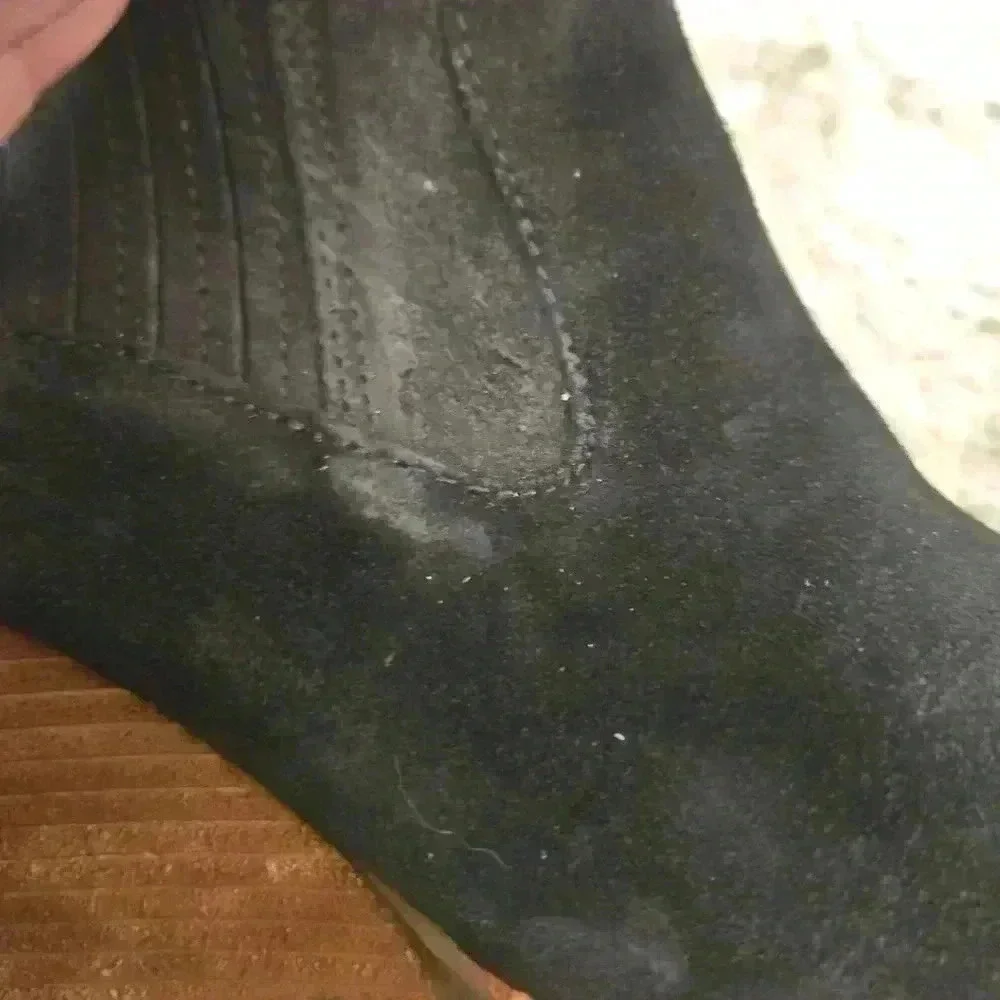 KORK-EASE Women's Black Suede Chandra Stacked Wooden Heel Boot 8
